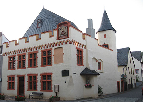 La maison de naissance de Nikolaus von Kues (photo musicologie.org)