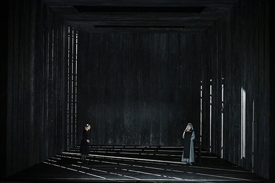 Les carmélites. Photographie © Vincent Pontet.