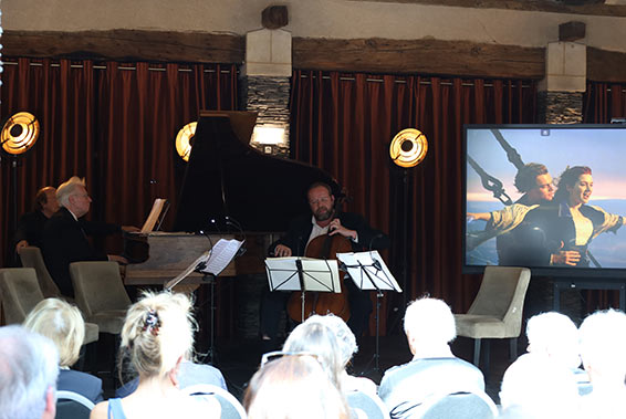 Jean-Claude Vanden Heyden et Petr Prause (Romances sans paroles de Mendelssohn). Musicales Loire & Sens, 15 septembre 2024. Photographie © musicologie.org. 