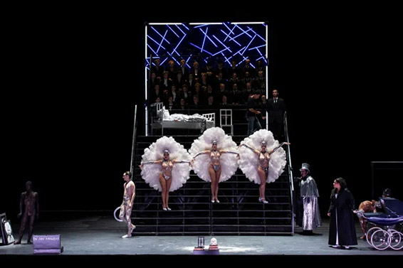 The Rake's Progress, Opéra Garnier. Photographie © Guergana Damianova/OnP.