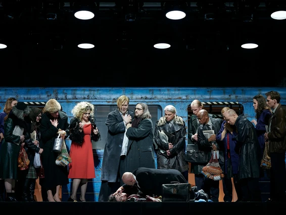 Mikhaïl Glinka, Russlan et Ludmila, Hamburgischen Staatsoper. Photographie © Matthias Baus.