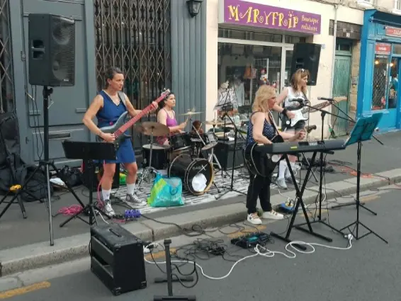 Du rock féminin en quartet. Photographie © Patricia Ségrétinat.