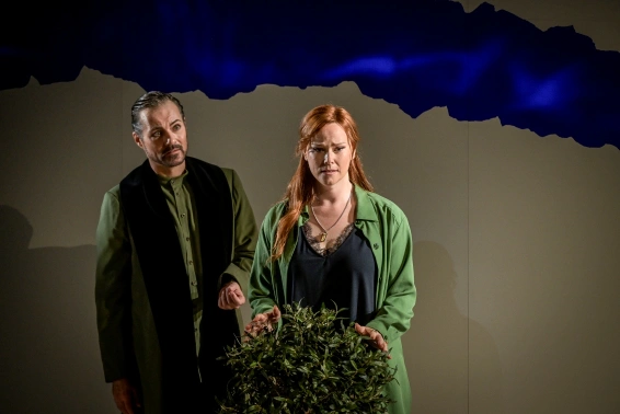 Brenton Ryan (Pedrillo) et Jessica Pratt (Konstanze ). Photographie © Vincent Pontet